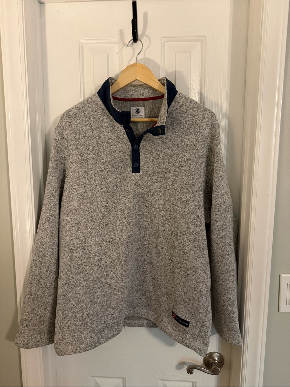 Southern Proper Men’s Gray Heather Half-Zip Pullover with Navy Trim